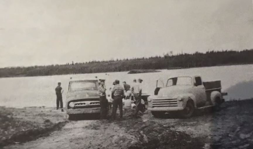 Cars at Moonshine Lake