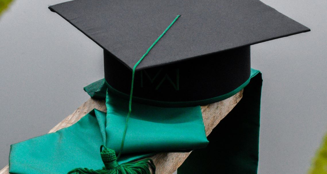 Image of graduation cap